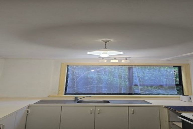 Photo of property in 33 Croydon Street, Karori, Wellington, 6012