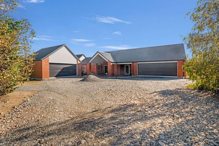 Photo of property in 1299 Hororata Dunsandel Road, Dunsandel, 7682