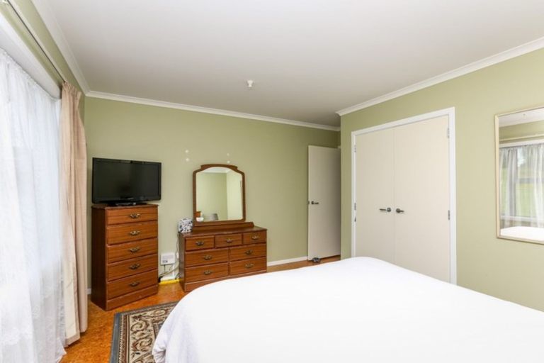 Photo of property in 13 Tohora Place, Spotswood, New Plymouth, 4310