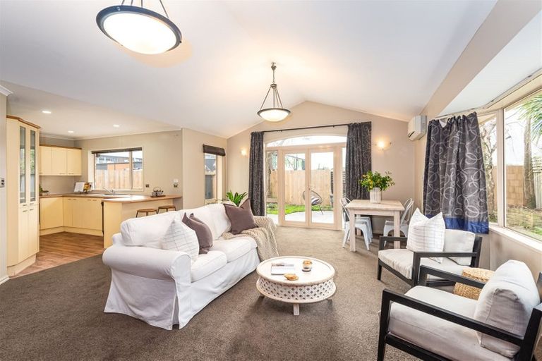 Photo of property in 225b Travis Road, New Brighton, Christchurch, 8083