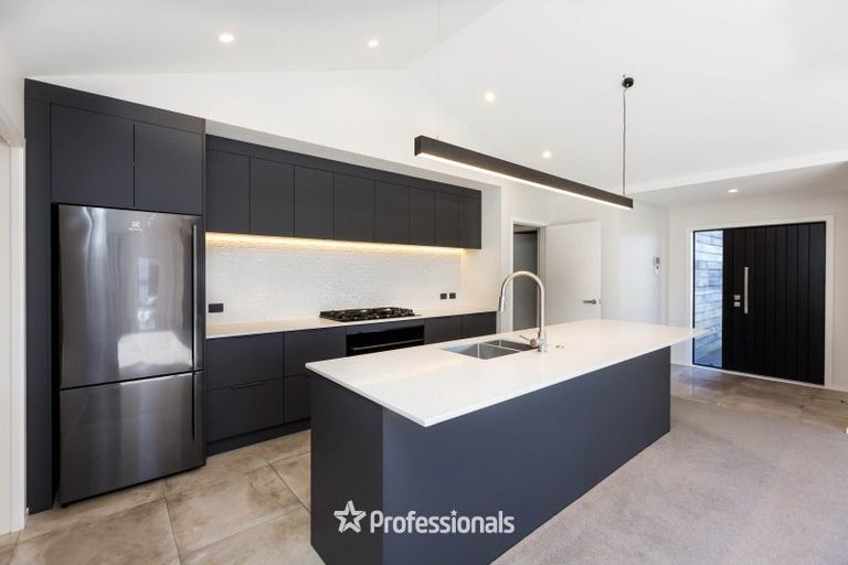 Photo of property in 20 Salisbury Crescent, Wallaceville, Upper Hutt, 5018