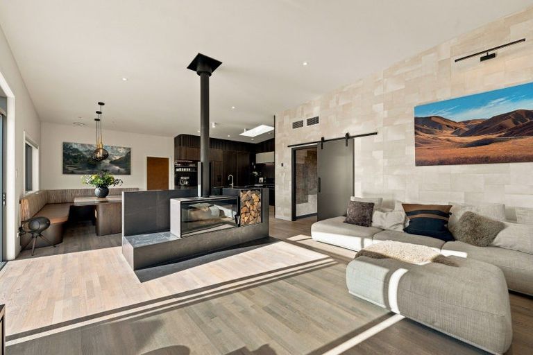 Photo of property in 120 Rob Roy Lane, Wanaka, 9305