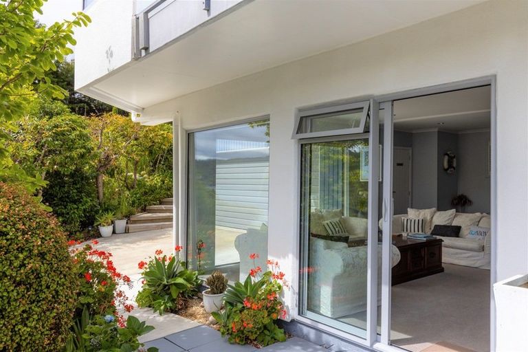 Photo of property in 7 Finlay Grove, Waikawa, Picton, 7220