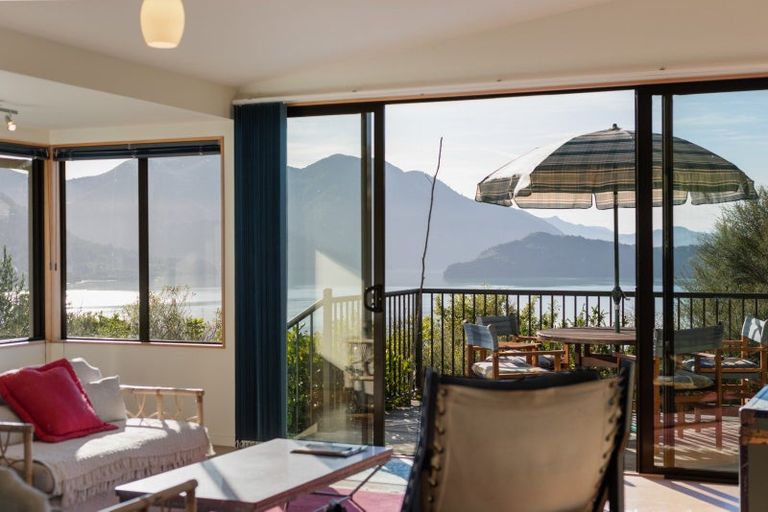 Photo of property in 461 Kenepuru Road, Moetapu Bay, Picton, 7282