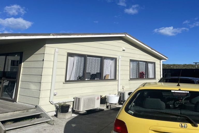 Photo of property in 3/21 Randwick Crescent, Moera, Lower Hutt, 5010