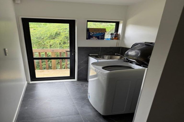 Photo of property in 41a Leo Street, Glen Eden, Auckland, 0602