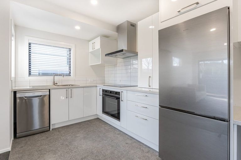 Photo of property in 450 Cambridge Terrace, Naenae, Lower Hutt, 5011