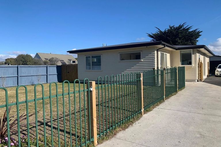 Photo of property in 200 Keyes Road, New Brighton, Christchurch, 8083