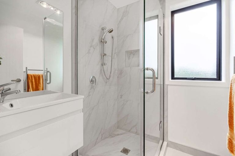 Photo of property in 21a Diamond Street, Pukehangi, Rotorua, 3015