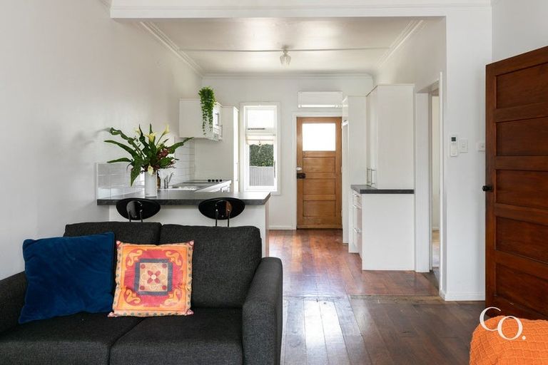 Photo of property in 4/311 King Street North, Hastings, 4122