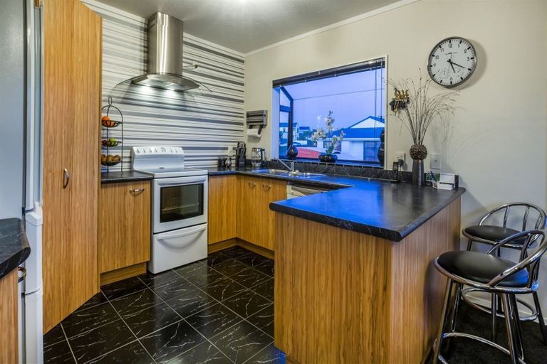 Photo of property in 35 Doncaster Terrace, Ascot Park, Porirua, 5024