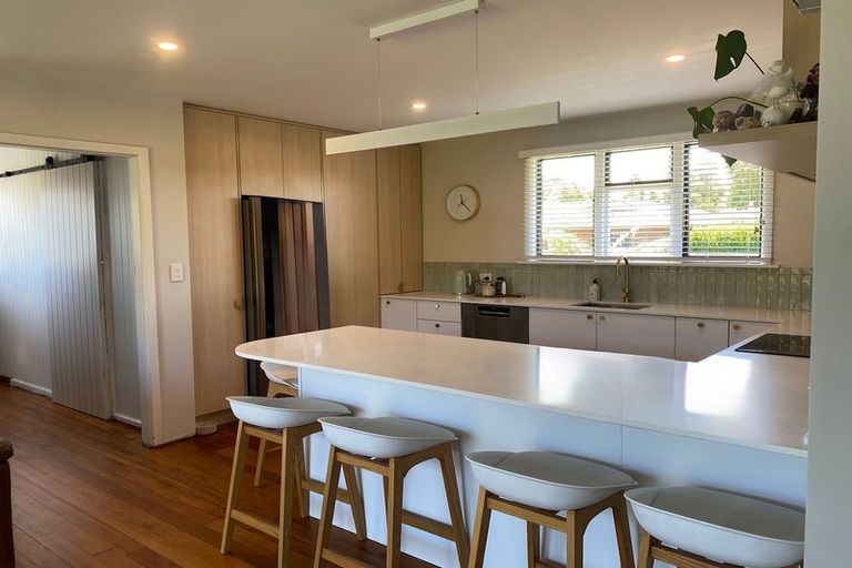 Photo of property in 1 Kinrara Place, Halswell, Christchurch, 8025