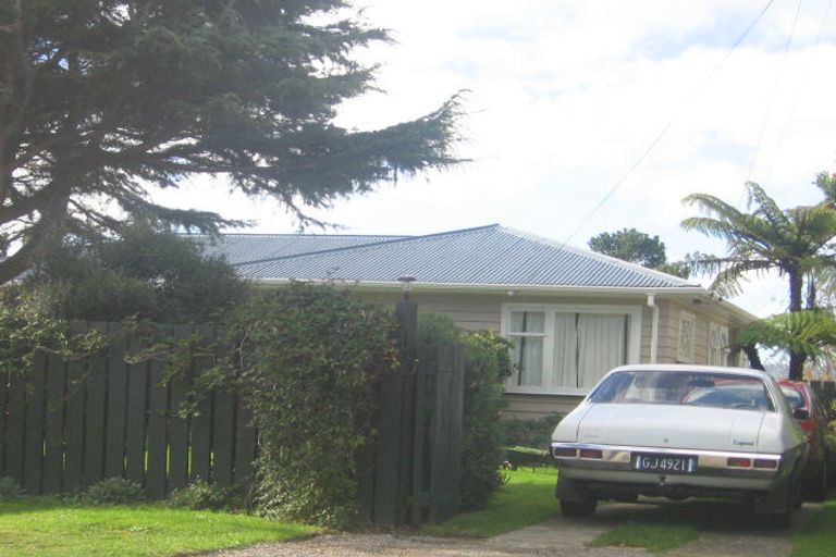 Photo of property in 1/100 Normandale Road, Normandale, Lower Hutt, 5010