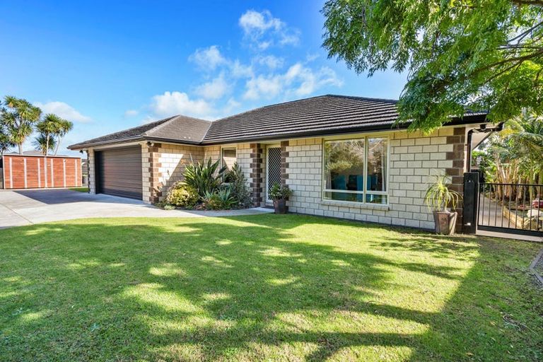 Photo of property in 52 Tamure Place, Ruakaka, 0116