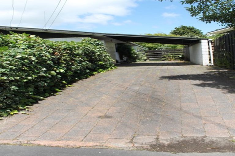 Photo of property in 42 Southsea Crescent, Silverdale, Hamilton, 3216