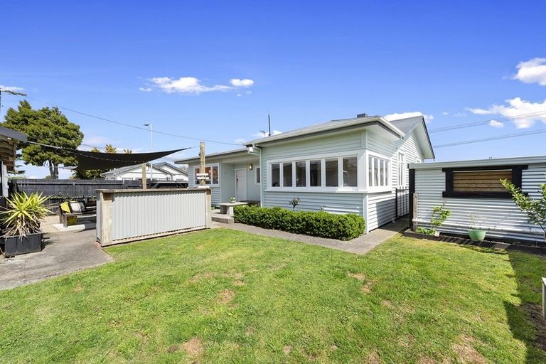 Photo of property in 8 Studholme Street, Morrinsville, 3300