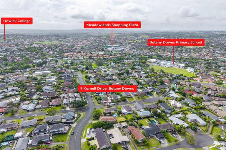 Photo of property in 9 Kurnell Drive, Botany Downs, Auckland, 2010