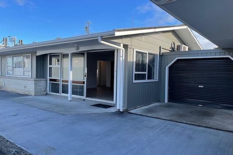 Photo of property in 3/33 Latham Street, Napier South, Napier, 4110