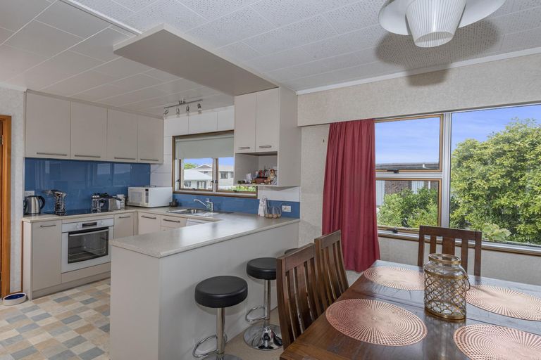 Photo of property in 13 Ascot Avenue, Te Kamo, Whangarei, 0112