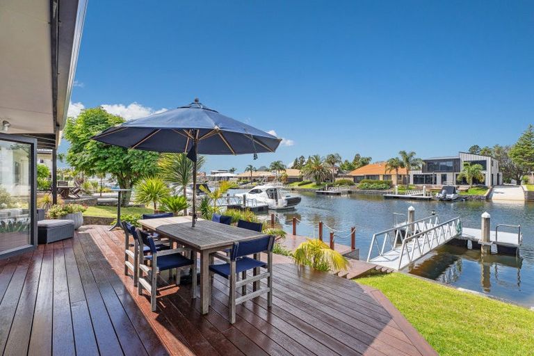 Photo of property in 124 Motu Grande, Pauanui, Hikuai, 3579