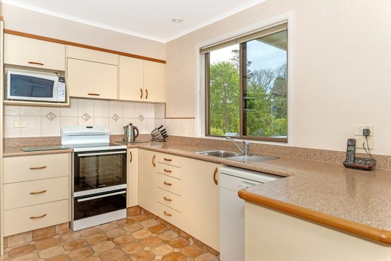 Photo of property in 30 Marian Drive, Inner Kaiti, Gisborne, 4010