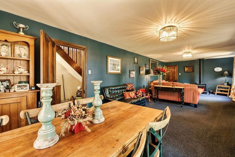 Photo of property in 2195 Old West Coast Road, Kirwee, Christchurch, 7671