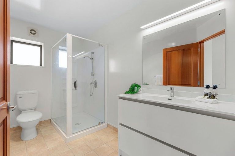 Photo of property in 324b Oceanbeach Road, Mount Maunganui, 3116