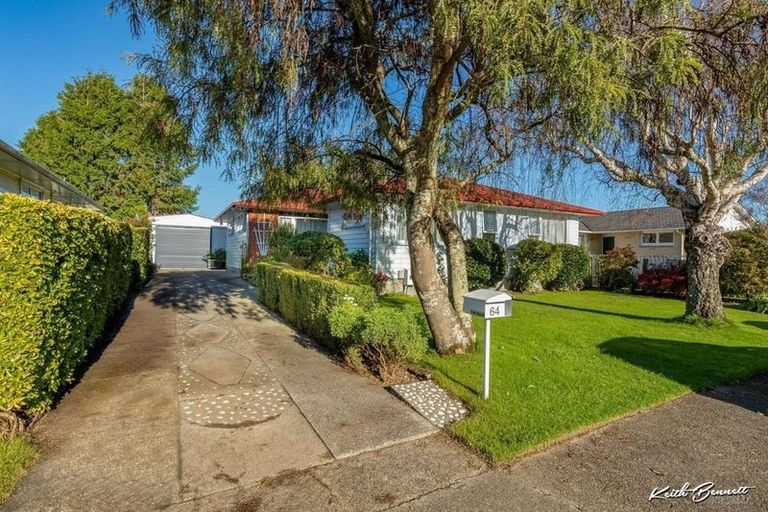 Photo of property in 64 Holdsworth Avenue, Trentham, Upper Hutt, 5018