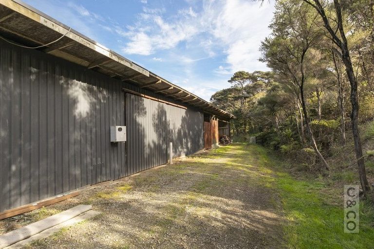 Photo of property in 315 School Road, Waimauku, 0881