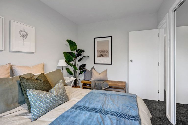 Photo of property in 38c Breakwater Road, Moturoa, New Plymouth, 4310