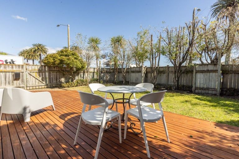 Photo of property in 82 Kennedy Road, Napier South, Napier, 4110