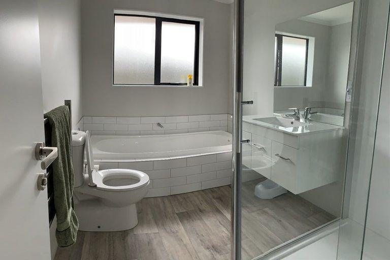 Photo of property in 2 Frogmore Way, Rolleston, 7615