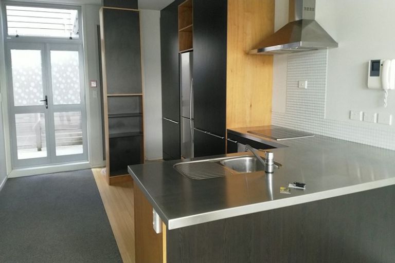 Photo of property in 8/337 Jackson Street, Petone, Lower Hutt, 5012