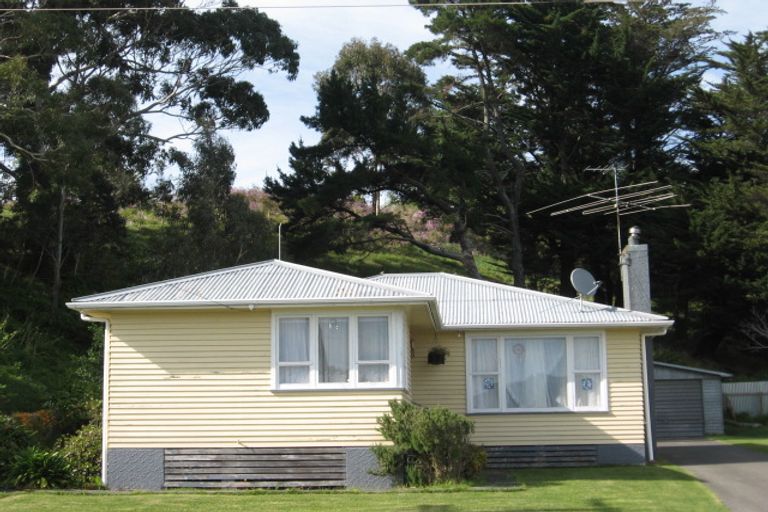 Photo of property in 67 Cambridge Terrace, Kaiti, Gisborne, 4010