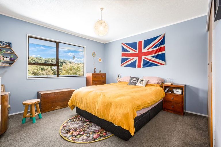 Photo of property in 49b Albatross Close, Whitby, Porirua, 5024