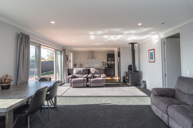 Photo of property in 23 Manse Road, Pleasant Point, 7903