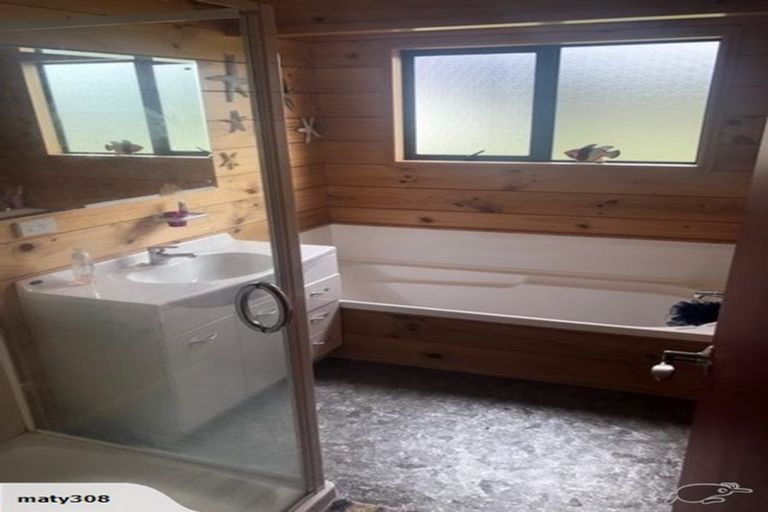 Photo of property in 11 Pauareka Road, Haast, 7886