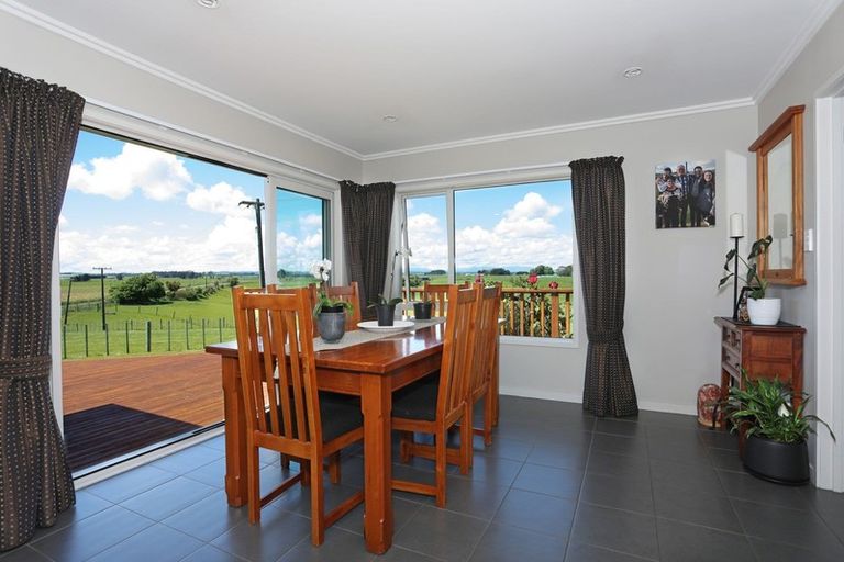 Photo of property in 225 Makara Road, Halcombe, Feilding, 4779