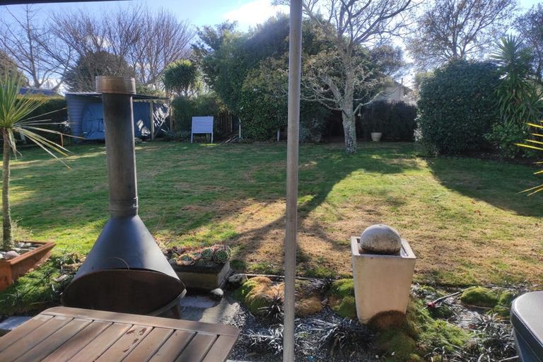 Photo of property in 10 Titoki Avenue, Waipahihi, Taupo, 3330