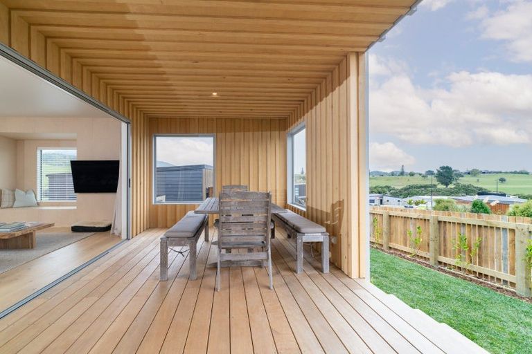 Photo of property in 8 Maataitai Road, Raglan, 3225