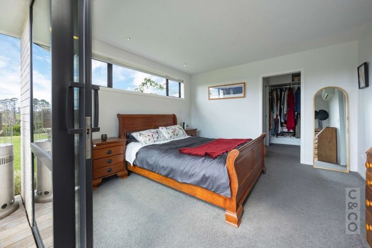 Photo of property in 225b Amreins Road, Taupaki, 0782