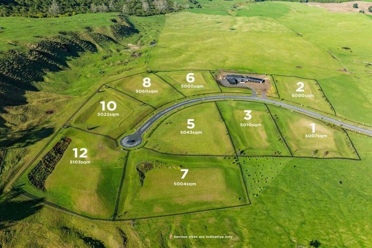 Photo of property in 1 Taumata Rise, Acacia Bay, 3385