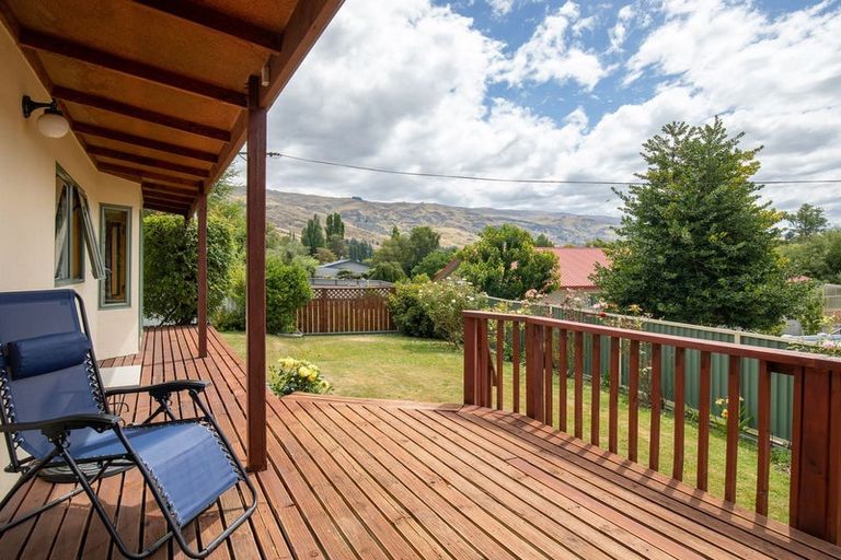 Photo of property in 1a Tweed Street, Roxburgh, 9500