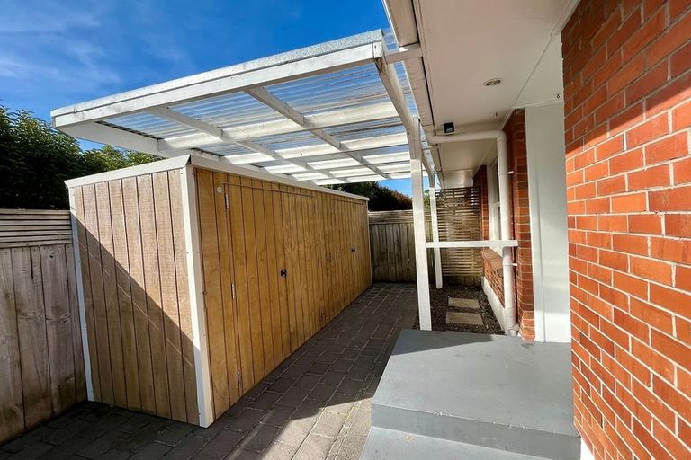 Photo of property in 1/6 Northboro Road, Hauraki, Auckland, 0622