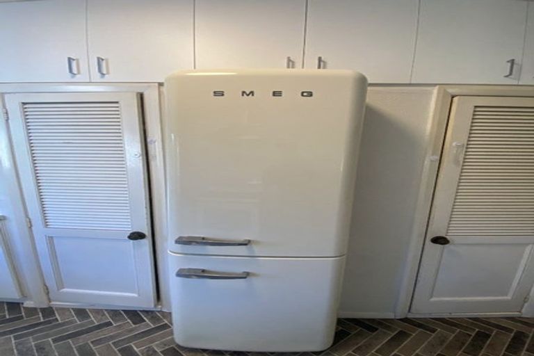 Photo of property in 38 Comins Crescent, Mission Bay, Auckland, 1071