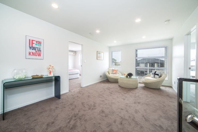 Photo of property in 12 Carrygawley Road, Flat Bush, Auckland, 2019