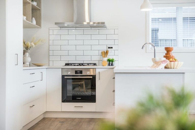 Photo of property in 12 Torea Place, Kenepuru, Porirua, 5022