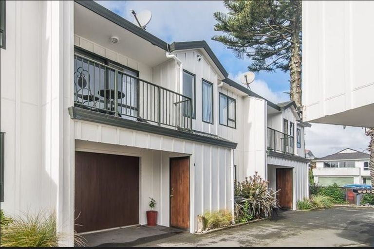 Photo of property in 4/51 Maclean Street, Paraparaumu Beach, Paraparaumu, 5032