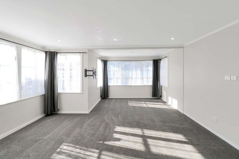 Photo of property in 50 Seddon Street, Naenae, Lower Hutt, 5011