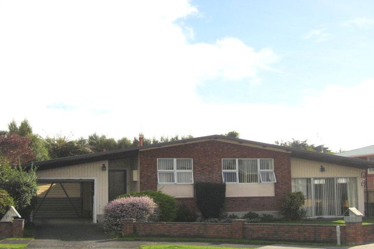 Photo of property in 14 Severn Place, Spotswood, New Plymouth, 4310